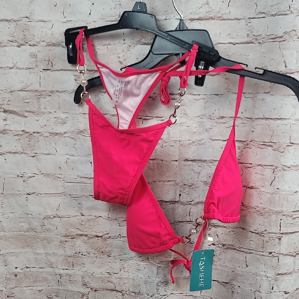 tashehe bikini medium new in package